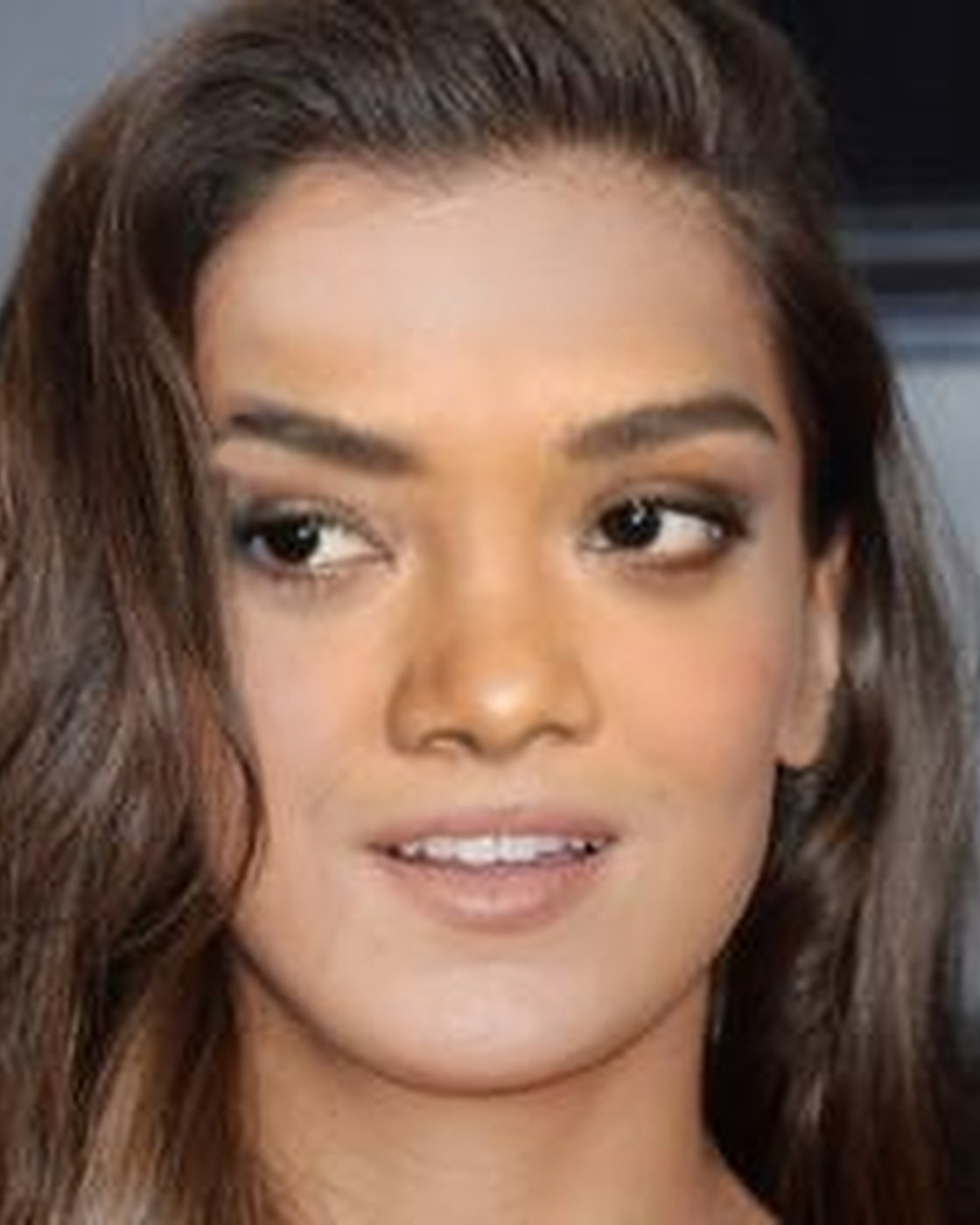 The full photo of Hailee Steinfeld